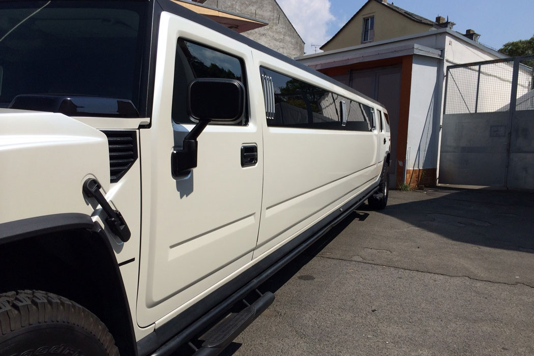 Hummer H2